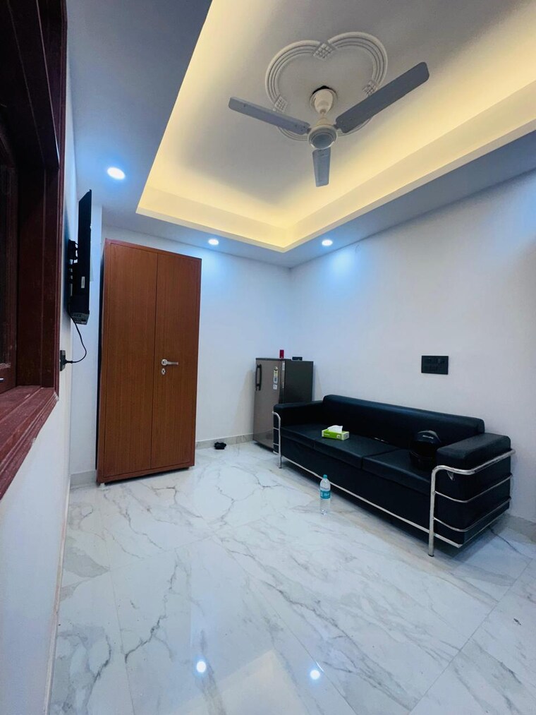 Bedroom, saket 1.5 Bedroom 450 Sq.Ft. Builder Floor In Saket Delhi 9387875