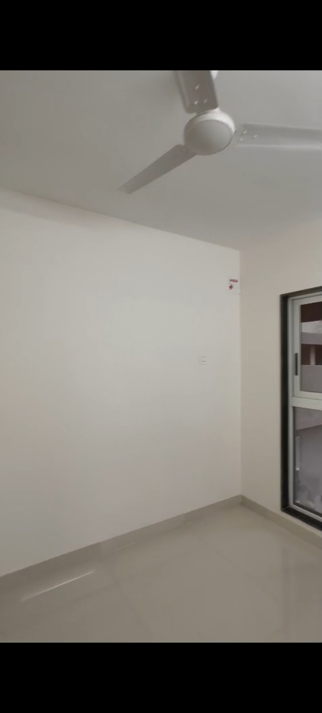 2 BHK + Extra Room Apartment For Rent in Worli