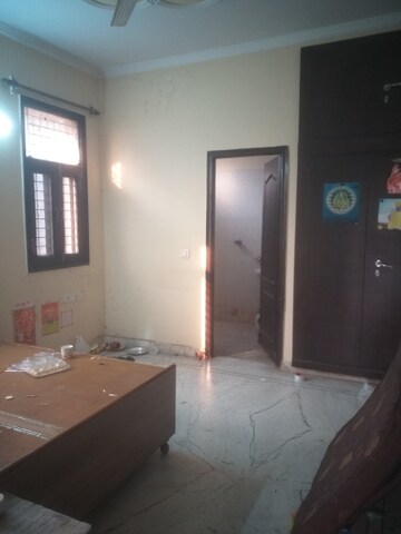 Master Bedroom in 2 BHK Builder Floor at South Patel Nagar – for Rent