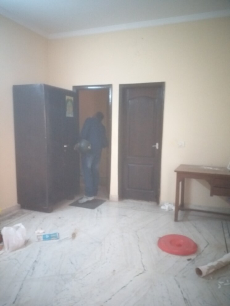 Bedroom, south patel nagar 2 Bedroom 1380 Sq.Ft. Builder Floor In South Patel Nagar Delhi 9387913