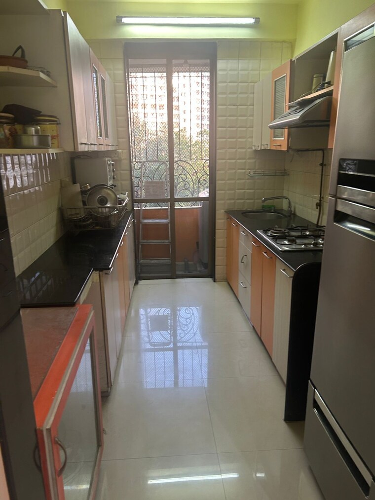 Kitchen, lake-pleasant 2 Bedroom 910 Sq.Ft. Apartment In Powai Mumbai 9387889