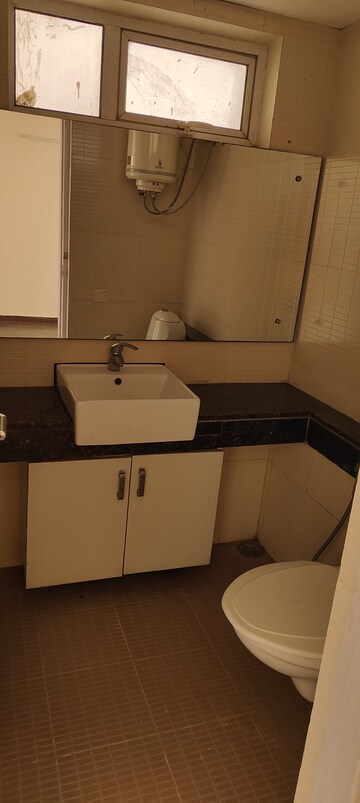 Team Area in 3 BHK Apartment at Bestech Park View Spa Next, Sector 67 – for Rent