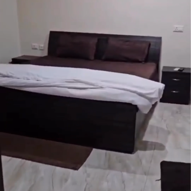 Bedroom, faizabad road 5 Bedroom 5063 Sq.Ft. Apartment In Faizabad Road Lucknow 9387927