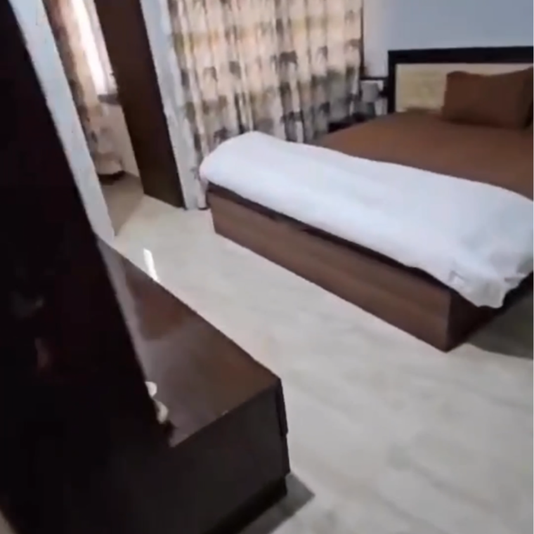 Bedroom, faizabad road 5 Bedroom 5063 Sq.Ft. Apartment In Faizabad Road Lucknow 9387927