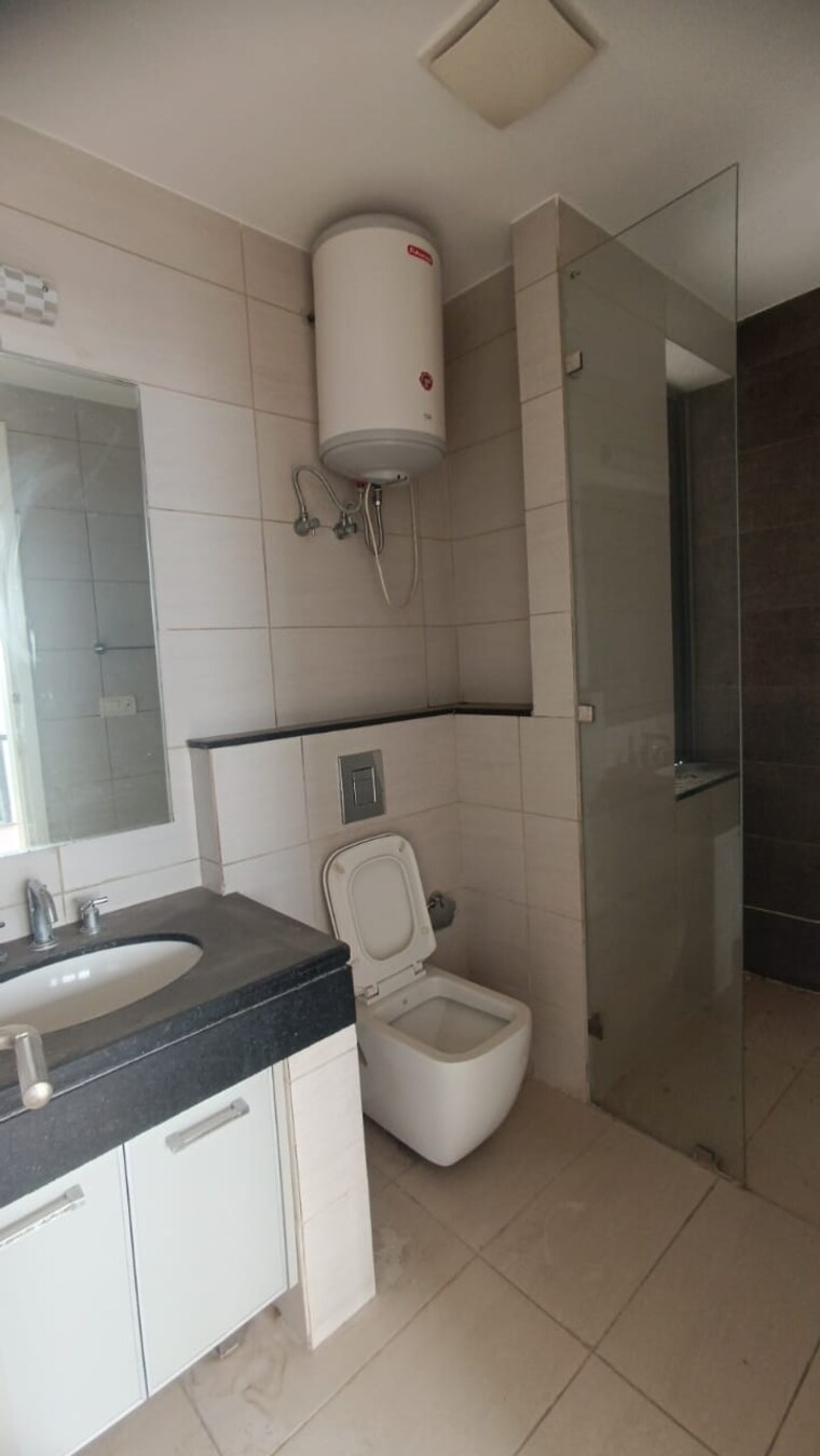 Bathroom, maple-heights 2 Bedroom 980 Sq.Ft. Apartment In Sector 43 Gurgaon 9387945
