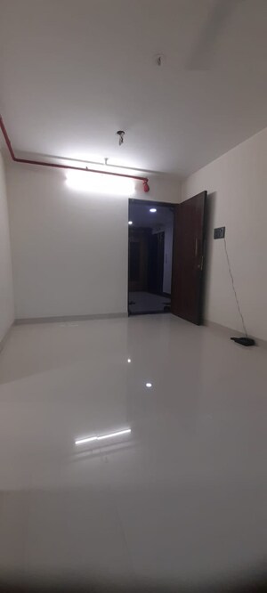Room in 2 BHK Apartment at Rashi Tower, Goregaon East – for Sale