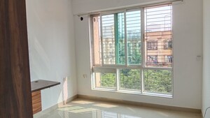 Room in 2 BHK Apartment at Nahar Amrit Shakti Water Lily And White Lily, Chandivali – for Rent