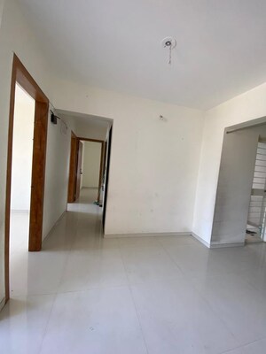 Room in 2 BHK Apartment at Vision Indramegh, Tathawade – for Rent