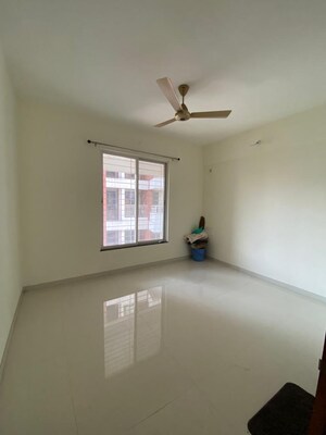 Room in 2 BHK Apartment at Vision Indramegh, Tathawade – for Rent