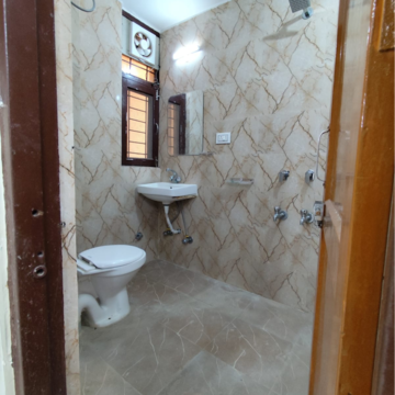 Bathroom in 2 BHK Apartment at Vasant Kunj – for Rent