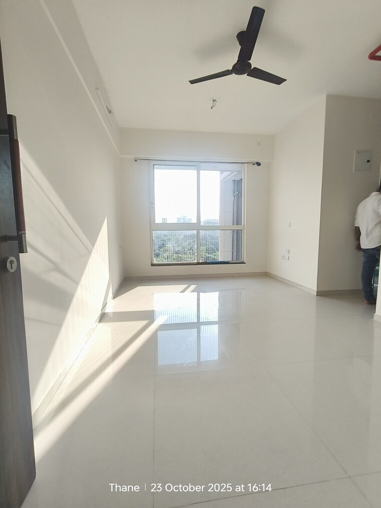 Room, stg-atlantis 1 Bedroom 450 Sq.Ft. Apartment In Panch Pakhadi Thane 9387986