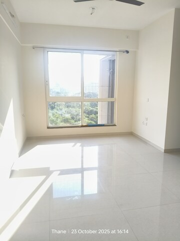 Room in 1 BHK Apartment at STG Atlantis, Panch Pakhadi – for Rent