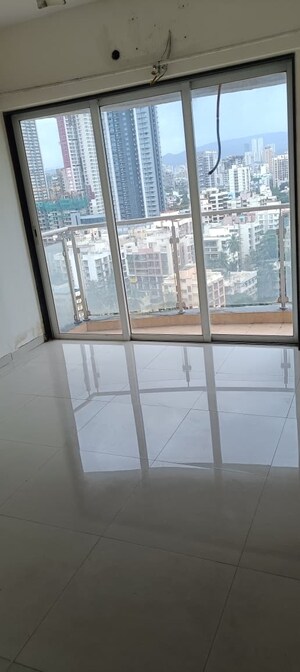 2 BHK Apartment For Sale in Je and Vee Madhuban, Malad East
