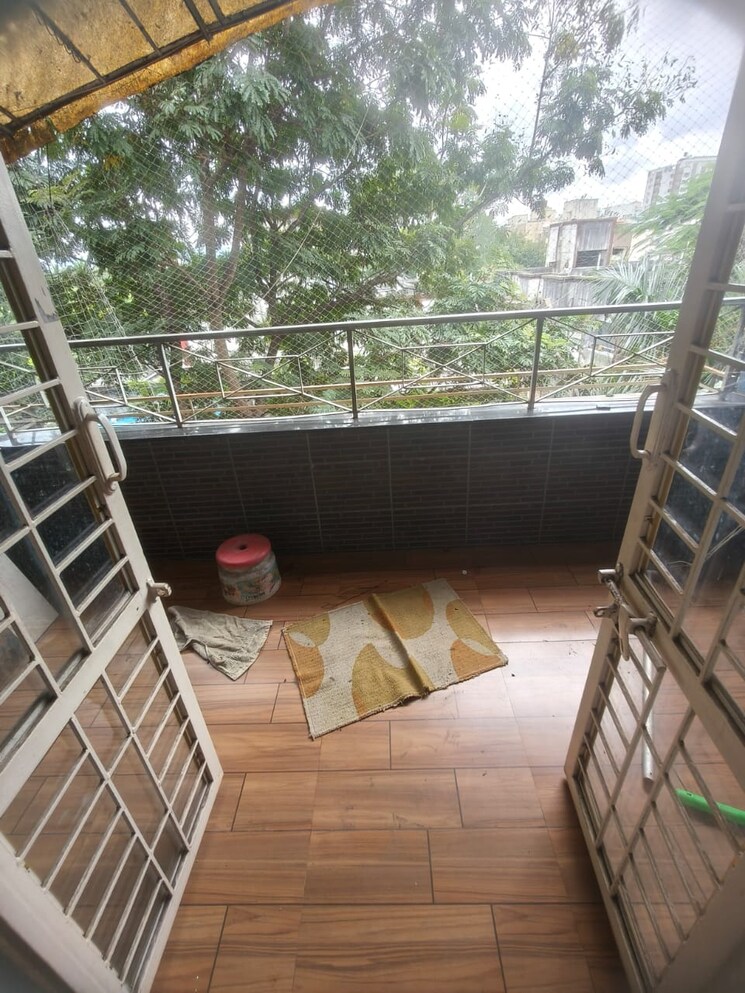 Balcony, shivtirth nagar 2 Bedroom 800 Sq.Ft. Apartment In Shivtirth Nagar Pune 9387998