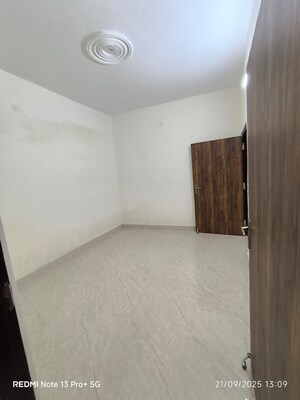 Room in 1.5 BHK Builder Floor at Saket – for Rent