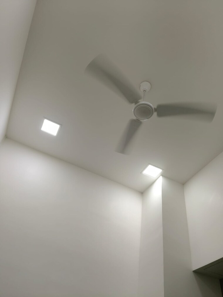 undefined, malad east Commercial Office Space 120 Sq.Ft. In Malad East Mumbai 9388032