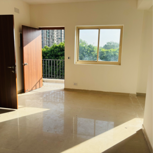 Room in 4 BHK Builder Floor at Sare Springview Floors, Lal Kuan – for Sale