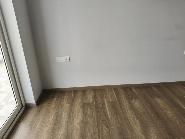 Room, central-park-flower-valley-aqua-front-towers 3 Bedroom 1789 Sq.Ft. Builder Floor In Sohna Sector 33 Gurgaon 9388108