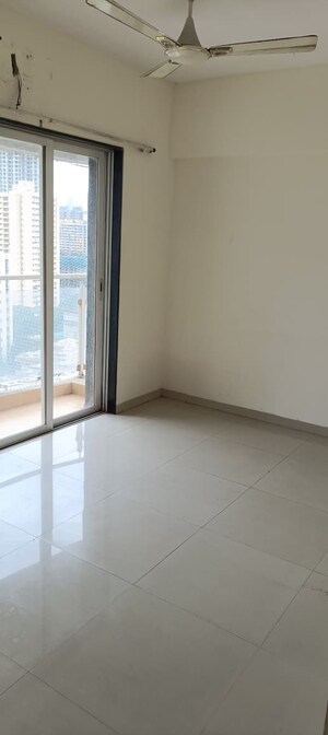 Room in 2 BHK Apartment at Je and Vee Madhuban, Malad East – for Rent