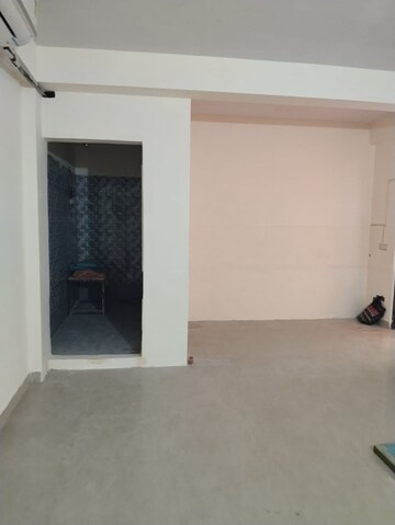 Room in  Office Space at Ip Extension – for Rent