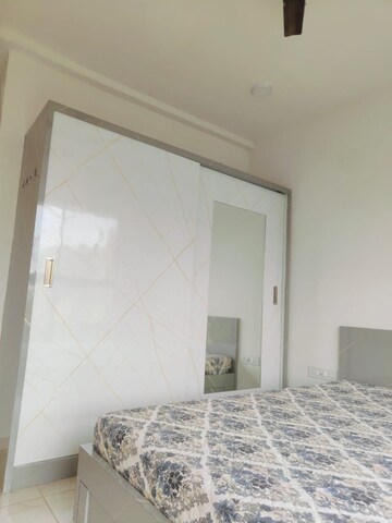 Room in 2 BHK Apartment at Godrej Urban Park, Chandivali – for Rent