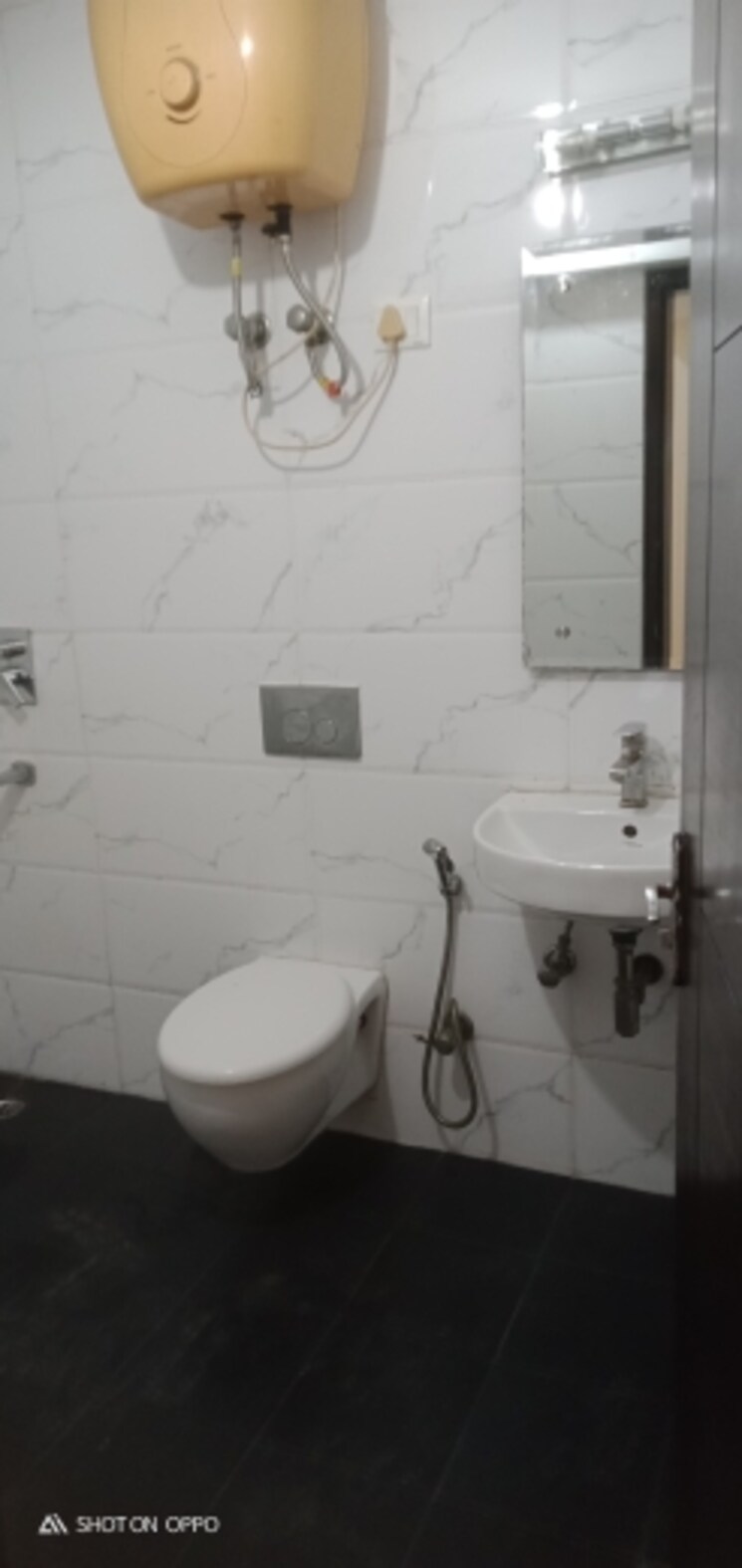 Attached Bathroom, dda-rosewood-apartments 3 Bedroom 1450 Sq.Ft. Apartment In Vasant Kunj Delhi 9388168