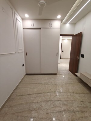 Building Lobby in 2 BHK Builder Floor at Subhash Nagar – for Rent
