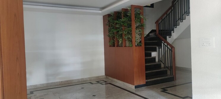 Other, dlf phase ii 4 Bedroom 300 Sq.Yd. Builder Floor In Dlf Phase ii Gurgaon 9388174