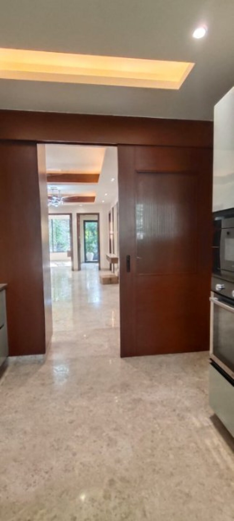 Room, dlf phase ii 4 Bedroom 300 Sq.Yd. Builder Floor In Dlf Phase ii Gurgaon 9388174