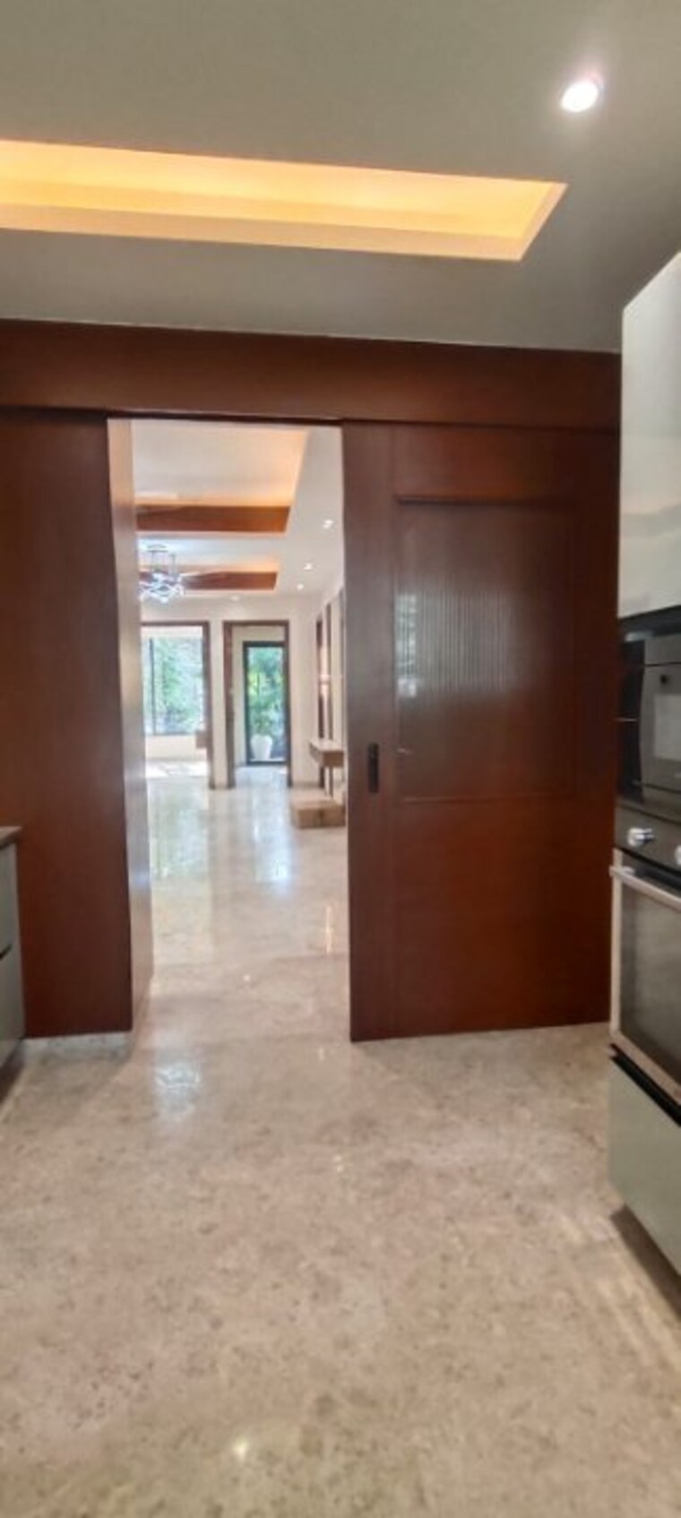 Room, dlf phase ii 4 Bedroom 300 Sq.Yd. Builder Floor In Dlf Phase ii Gurgaon 9388174