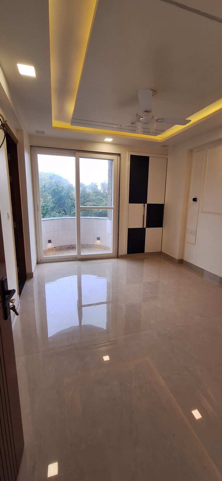 Room, sector 6 dwarka 3 Bedroom 1550 Sq.Ft. Apartment In Sector 6 Dwarka Delhi 9388214