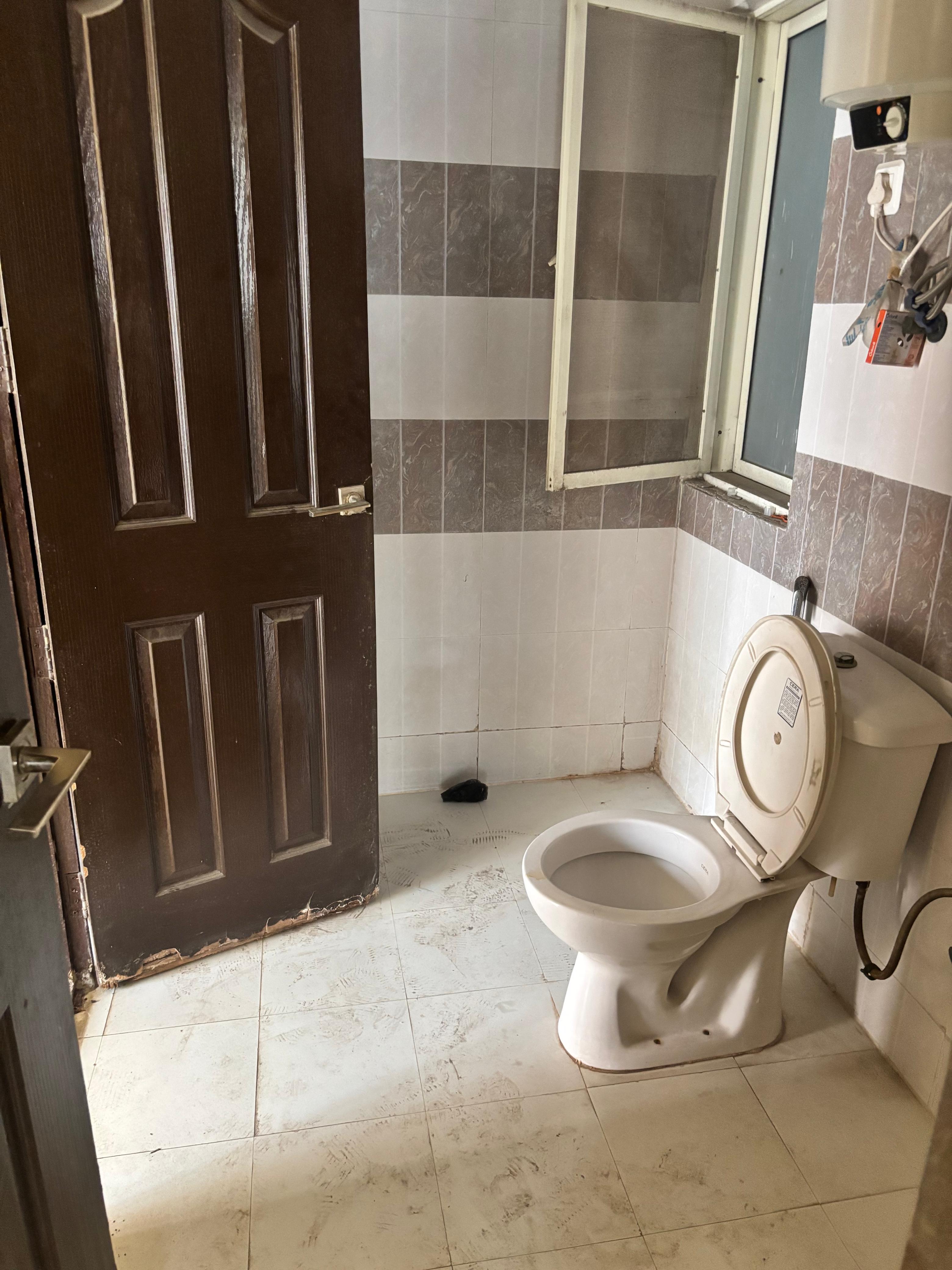 3 BHK + Study Room Apartment For Rent in Skytech Matrott