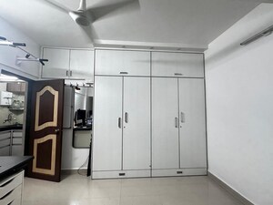 Building Lobby in 3 BHK Apartment at Oberoi Realty Woods, Goregaon East – for Sale