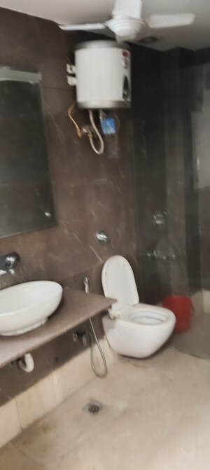 Attached Bathroom in 2 BHK Builder Floor at Subhash Nagar – for Rent