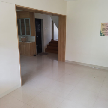 Room in 3.5 BHK Villa at Damoder Society, Indira Nagar – for Sale