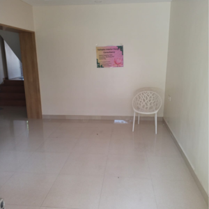 Room in 3.5 BHK Villa at Damoder Society, Indira Nagar – for Sale