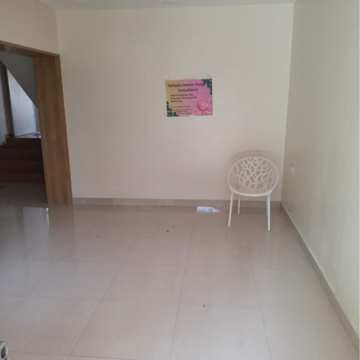Room in 3.5 BHK Villa at Damoder Society, Indira Nagar – for Sale