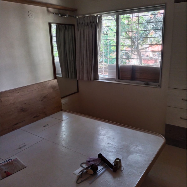 Room, damoder-society 3.5 Bedroom 2000 Sq.Ft. Villa In Indira Nagar Pune 9388256