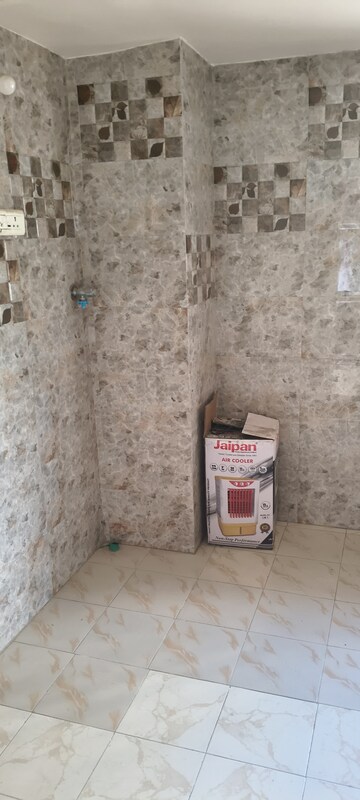 Furnished Amenities in 1 RK Apartment at Panchamrut CHS, Lower Parel – for Rent