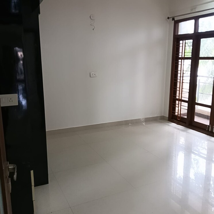 Room, da-costa-square 3 Bedroom 1850 Sq.Ft. Apartment In Cooke Town Bangalore 9388248