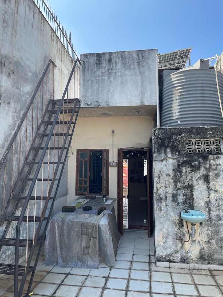 Exterior View, anand mahal road 3 Bedroom 770 Sq.Ft. Independent House In Anand Mahal Road Surat 9388242