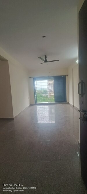 2 BHK Apartment For Rent in Swati Apartment Borivali, Borivali West