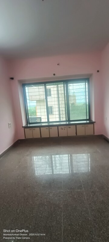 Master Bedroom in 2 BHK Apartment at Swati Apartment Borivali, Borivali West – for Rent