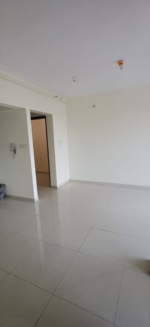 Room in 1 BHK Apartment at Kolte Patil Life Republic R 10, Hinjewadi – for Rent