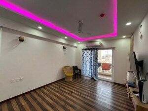 Room in 3.5 BHK Apartment at ACE Parkway, Sector 150 – for Rent