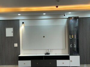 Room in 3.5 BHK Apartment at ACE Parkway, Sector 150 – for Rent