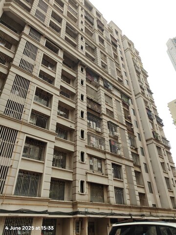 3 BHK Apartment – Exterior View View at Shree Niketan, Kandivali West - for Sale