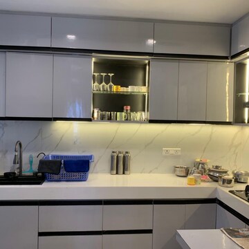 Kitchen in 3 BHK Apartment at Gomti Nagar – for Rent