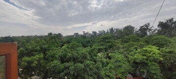 2 BHK Builder Floor – Garden View at Dwarka Mor - for Rent