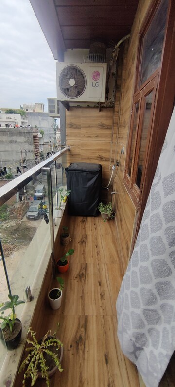 Balcony in 2 BHK Builder Floor at Dwarka Mor – for Rent